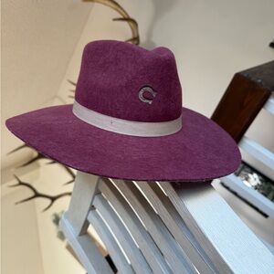 Charlie 1 Horse Burgundy Hat